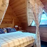Czesc Swiata كوشتيليسكا